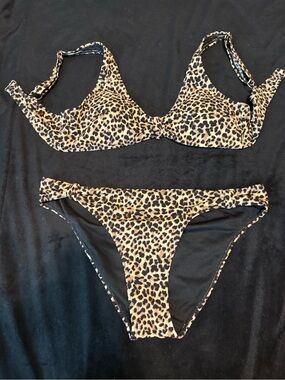 Leopard Print Underwire Bikini Set - Brown/Black
